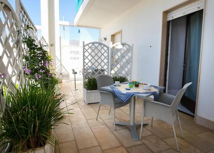 מלון Gigli Salento 3*