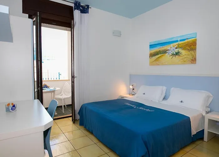 ホテル Gigli Salento 3*